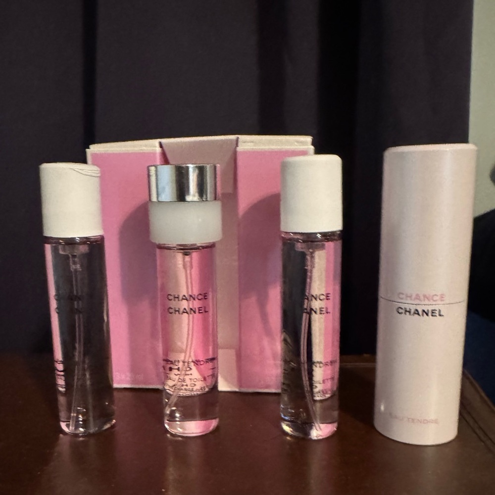 CHANEL Chance Eau Tendre Perfume Set - Pink - Picture 3 of 4